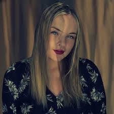 Darian Hendricks's Instagram, Twitter & Facebook