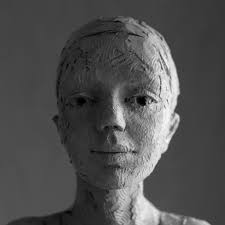 We're excited for renowned sculptor, Carol Peace Sculptor to launch a  series of incredible new works at her solo exhibition at Gallery by the  Lakes this month.​ A life-size bronze resin sculpture