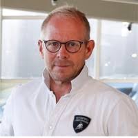 400+ 'Underberg' profiles