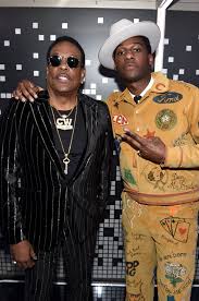 His 1992 effort you turn my life around is skipped. Pictured Charlie Wilson And Leon Bridges Best Pictures From The 2019 Grammys Popsugar Celebrity Uk Photo 102