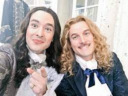 Epingle Par Elzbieta Mackeviciute Sur Versailles S2 The Labyrinthe Alexander Vlahos Chevalier De Lorraine Actrice
