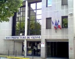 The places to go for residency papers (titre de sejour), vehicle registration papers (carte grise), driving licences and more. Comment Faire Sa Carte Grise A La Sous Prefecture De Vienne