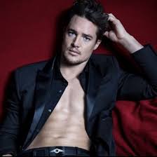 vickie Hocking (vickie5cats)