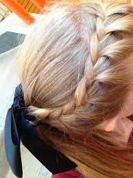 Pin By Savannah Jackson On 3 Volleyball Volleyball Hairstyles Sports Hairstyles Sporty Hairstyles