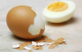 Los huevos duros son bajos en calorías y una buena fuente de proteína. Nutricion El Truco Definitivo Para Hacer El Huevo Duro Perfecto