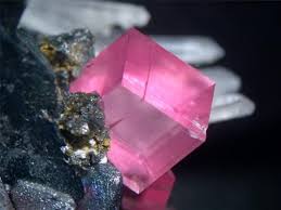 Rhodochrosite Sweet Home Mine Colorado United States Of America Mineral Friends 3 Mineral Stone Crystals Stones And Crystals