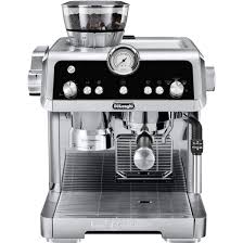 Thanks to the barista from melbourne and the tips on swirling the milk without the cylinder attached for lattes, good move. Ec9335 M De Longhi Espresso Coffee Machine Ao Com