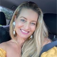 Jo Pollock's Instagram, Twitter & Facebook