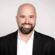 Rieger ist Fachbereichsleiter Klima- und Umweltpolitik beim Nabu