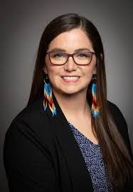 Lisa Hasbrouck's Instagram, Twitter & Facebook