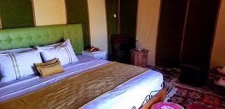 Actuellement chambres disponibles et les prix. Bivouac Luxe Desert Maroc Merzouga Picture Of Caravanserai Luxury Desert Camp Merzouga Tripadvisor