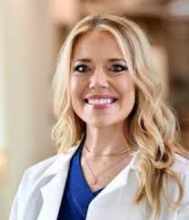 Michelle Shouse's Instagram, Twitter & Facebook