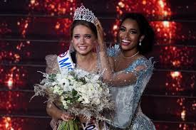 Miss normandie 2020 pour miss france 2021 ⚜️ impossible is nothing @comitemissnormandieoff www.instagram.com/tv/cgxibzliapj/?igshid=ofen2gr8ucwu. Knctefrspm7a3m