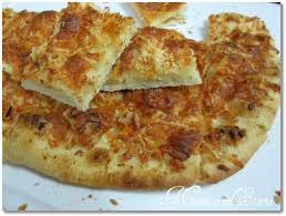 الخبز بالثوم من اروع ما يكون لعيون وعود وشيف في ورطة Food Recipes Cheese Pizza