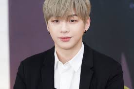 Kang Daniel perde la causa contro DC Inside per la chiusura della community  a causa di commenti maligni : r/kpop
