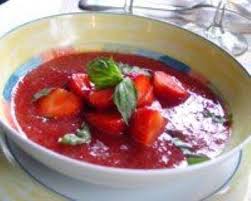 Soupe De Fraises Au Basilic Recette En 2020 Soupe De Fraises Recettes De Cuisine Recettes Aux Fruits