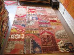 Navigation patchwork teppiche — patchwork mehrfärbig — patchwork rot — patchwork orange — patchwork lila — patchwork gelb — patchwork grün — patchwork pink — patchwork weiß. Patchwork Teppich Eine Besonderheit Fur Sich Archzine Net