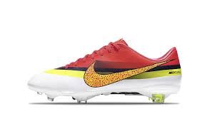 A Look Back At Every Signature Cr7 Nike Mercurial Soccerbible Contact nike mercurial cr7 2013 on messenger. signature cr7 nike mercurial