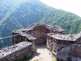 In the heart of transylvania a dark prince was born to reign a… Poenari Castle The Fortress Of Vlad The Impaler An Incredible Landscape A Piece Of History And A Bloody Legend Tourist In Romania
