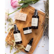 Bade Natural Hassas Ciltler Icin Bakim Seti Dermoeczanem Com