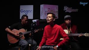 Cuna alfian lirik :azren real spin publisher: Real Spin Semakin Rindu Youtube