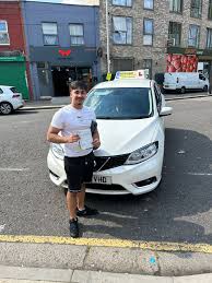 Driving Lessons in East London | Newham School
