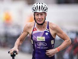 Funk took the lead early on, was briefly joined by ruben zepuntke, but with a finish time of 3:36:56hr he was never in danger. 87momw5dv04lmm