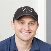 Ann Beecham's Instagram, Twitter & Facebook