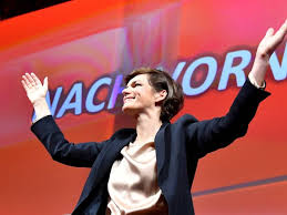 Parteitag — mitgliederversammlung einer politischen ⇡ partei. 97 8 Prozent Rendi Wagner Bei Spo Parteitag Zur Vorsitzenden Gewahlt Sn At