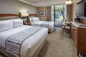 Glorietta bay inn is a charming boutique hotel with modern contemporary guest rooms and luxurious mansion accommodations. Book Glorietta Bay Inn Coronado Island In Coronado Hotels Com