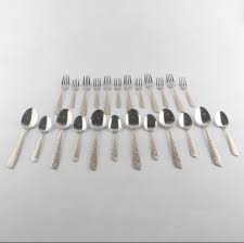 Cara memasang garpu atau fork sepeda build and restoration minion bike merakit sepeda minion japan groupset kekinian #minion #minitrek #minivelo cara melepas stang stem. Set Sudu Garfu Di Rumah Dah Banyak Haji Ismail Group Facebook
