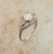 1930s Platinum Diamond Engagement Ring Such A Perfect Example Of 1930s Glamo Vintage Engagement Rings Wedding Rings Vintage Diamond Engagement Rings Vintage