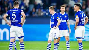 Mark uth und shkodran mustafi brachten den s04 mit zwei toren in führung, in der zweiten. Kommentar Nach Schalkes Debakel Gegen Hoffenheim Dieses Team Macht Wenig Mut Fur Das Revierderby Beim Bvb Schalke 04
