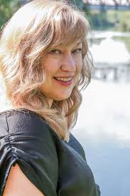 Interview with “Feral, North Carolina, 1965” Author June Sylvester Saraceno 