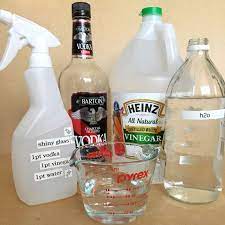 I Tried 9 Pinterest Cleaning Hacks And Here S What Actually Worked Glass Cleaner Recipe Cleaning Hacks Cleaner Recipes