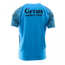 Royal standard de liège) est un club de football belge de la ville de liège, qui évolue en division 1a. Standard De Liege Maillot Foot Bleu Nb Pas Cher Espace Des Marques