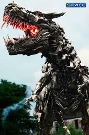 How tall is steve in feet and inches according to the game's scale? Grimlock Museum Masterline Statue Transformers Age Of Extinction