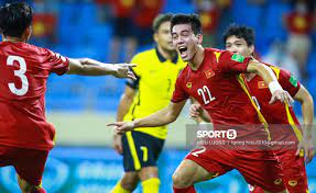 Tiền đạo tiến linh lại là người mở tỉ số trận đấu cho đt việt nam trong màn đối đầu với malaysia. Jicsfbxzfzfu0m