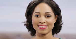 Pareigis has a polyethnic migration background with relatives in germany, sweden and zimbabwe.she studied political science and african studies in her hometown of hamburg as well as in new york city and berlin. Zdf Moderatorin Jana Pareigis Rassismus Ist Uberall Auch Mein Sohn Wird Das Erleben Mussen Bunte De