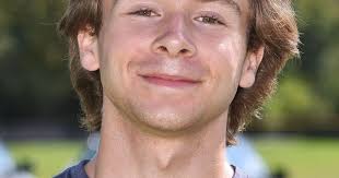 DIVISION 2 TRACK: North Andover boys win dramatic title