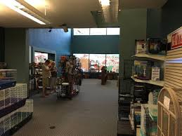 Independent, local pet store centered around tropical fish Seascape Aquarium Pet Center 2162 Gulf Gate Dr Sarasota Fl Pet Supplies Mapquest