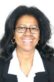 Angela Newsom's Instagram, Twitter & Facebook