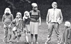 Mps will be recalled to the house of commons on wednesday to vote on the new restrictions for england, although they will likely participate virtually. Related Image Boris Johnson Young Boris Johnson Family Boris Johnson