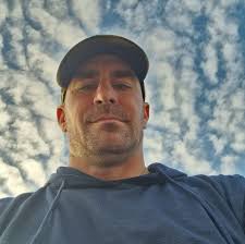 How to practice different strumming? Iam beginner, i have played almost  half year now. I can play songs with chords but have problems with  strumming..