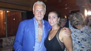 (يأتيها في الدبر) وهو يؤيد قول ابن. Ø£ÙˆÙ„ ØªØ¹Ù„ÙŠÙ‚ Ù…Ù† Ø²ÙˆØ¬Ø© Ø¹Ø²Øª Ø£Ø¨Ùˆ Ø¹ÙˆÙ Ø¹Ù‚Ø¨ ÙˆÙØ§ØªÙ‡ ÙŠÙˆØ¶Ø­ Ø­Ù‚ÙŠÙ‚Ø© Ø§Ù„Ø®Ù„Ø§Ù Ø¨ÙŠÙ†Ù‡Ù… ØµØ­Ø§ÙØ© Ù†Øª Ø§Ù„Ø¬Ø¯ÙŠØ¯