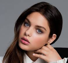 So, here it is, my third (and sometimes first) celebrity crush is benedict timothy carlton cumberbatch, gorgeous man, gorgeous smile, with the sexiest voice ever, who acts like an adorkable 5 year old! Odeya Rush May 12 Sending Very Happy Birthday Wishes All The Best Odeya Rush Character Inspiration Girl Lip Hair