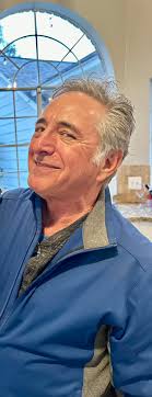 Born in Chicago, educated in California, residing in Houston, TX the last  30 years, I'm 69 years old (gulp) former college ball player ⚾️ in  excellent shape mentally and physically. Have had