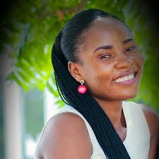 Yesterday Elicia used a spoon to hit Elijah's head. Elijah shouted at  Elicia. Elicia started crying like the victim. Daddy came defending Elicia  that Elijah shouldn't have shouted because she is a