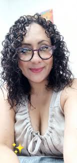 💫💫Jamás permitas que alguien te haga sentir que no eres suficiente, tu  eres una Piedra Preciosa 💎 antes los ojos del Dios viviente😇