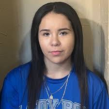 Tara Compton's Instagram, Twitter & Facebook